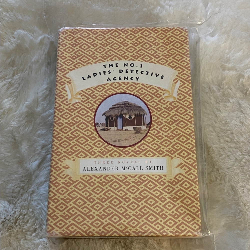 The No. 1 Ladies' Detective Agency Alexander McCall Smith BOX SET First 3 Books.